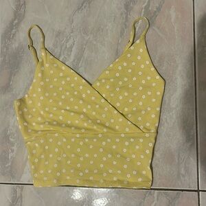 yellow and white flower tank top size small